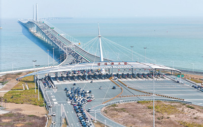 焦点平台：港珠澳大桥出入境车辆突破1000万辆次